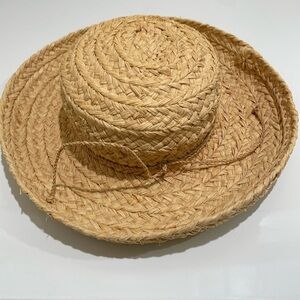 Helen Kaminski Classic Raffia Sun Hat —BEAUTIFUL!!  Like New Condition!!